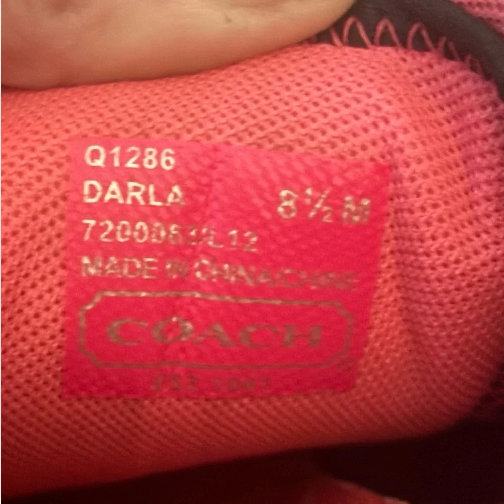 COACH Darla Women’s Sz 8.5 Black and Pink Women's Athletic Tennis Shoes GUC