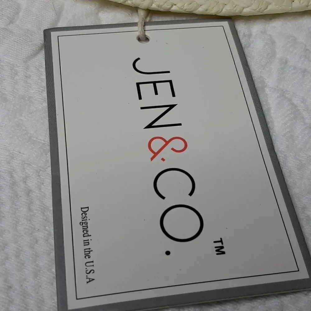 Jen&Co Cream Paper Hat NWT