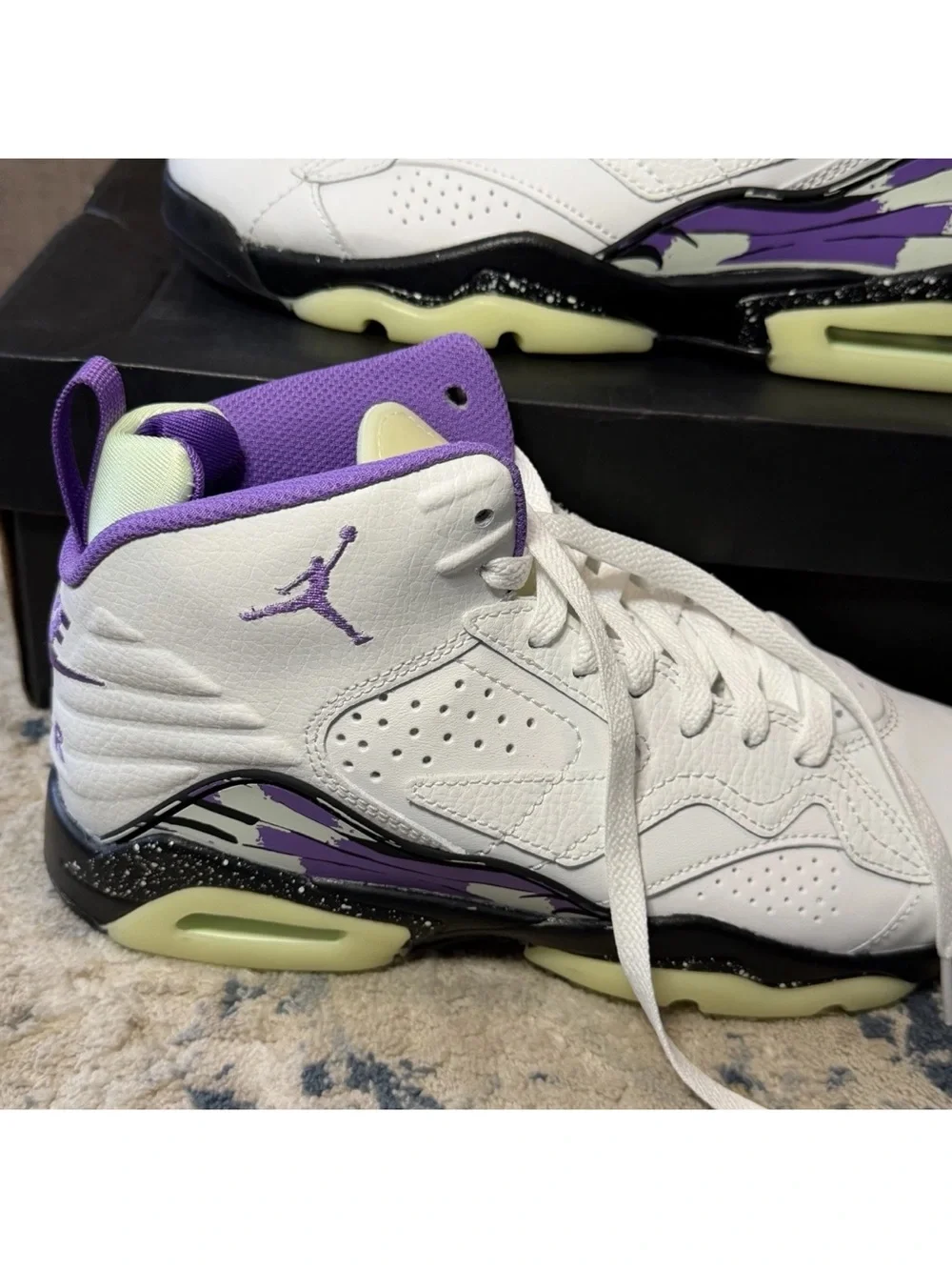 Nike Jordan MVP GS Size 6Y Shoes Raspberry White Black Purple NIB DZ5577 109
