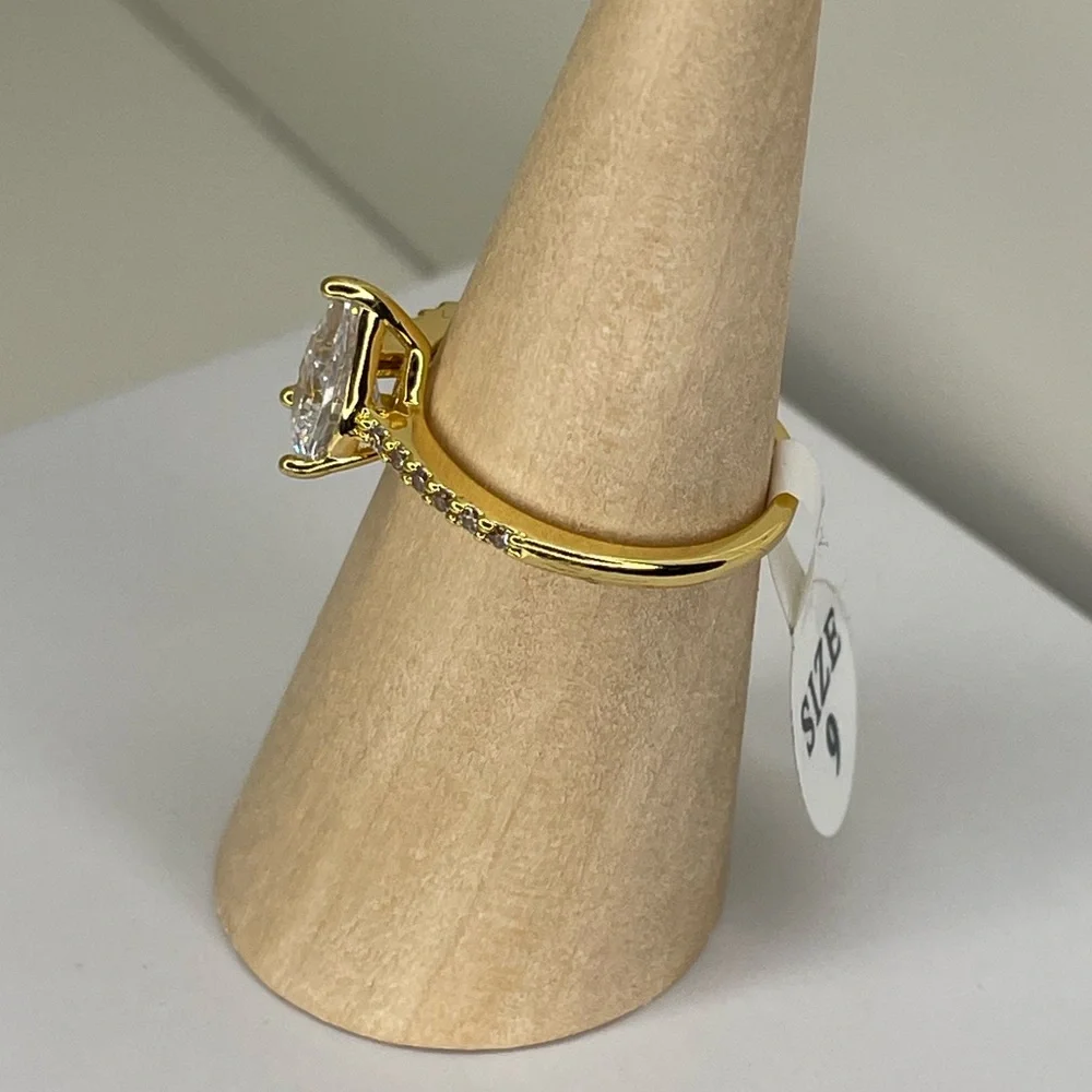 N/A beautiful gold