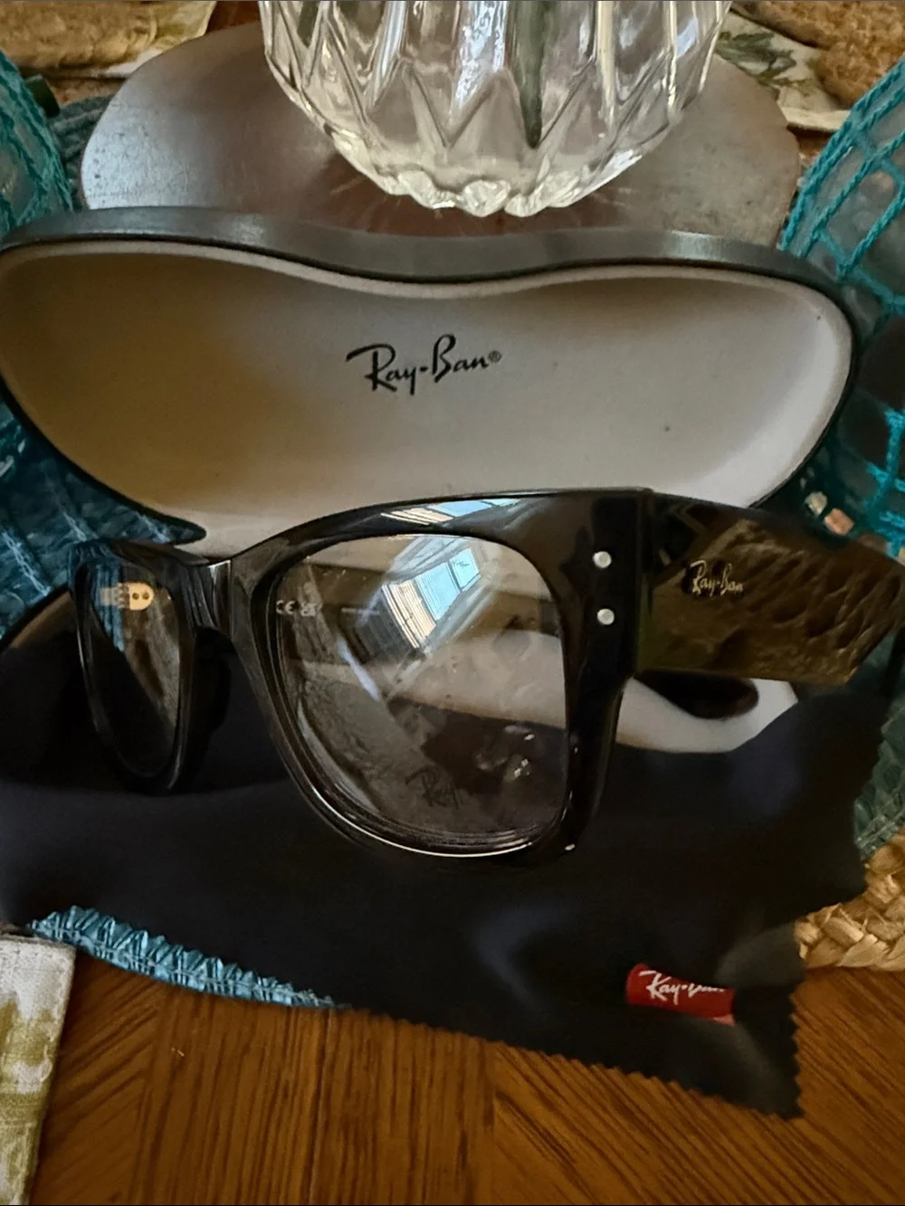 Ray-Ban authentic ray