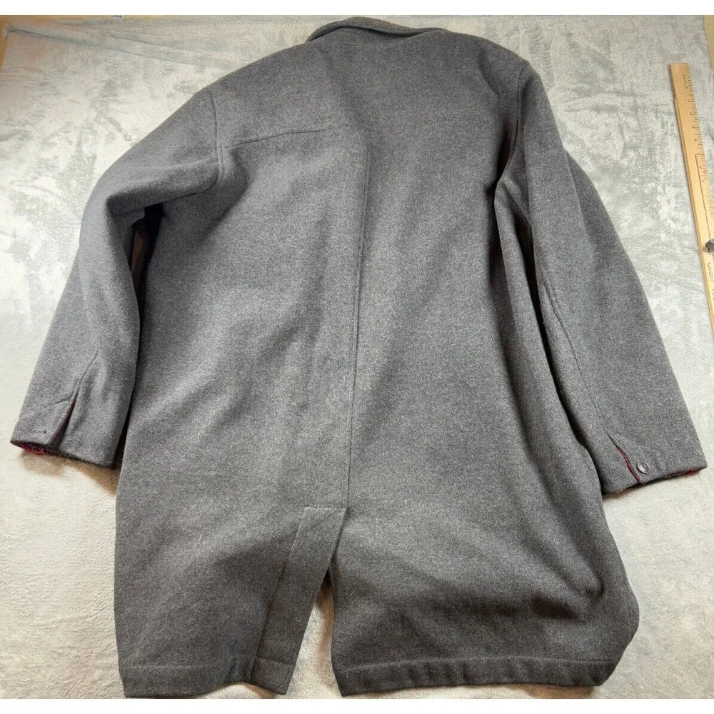 Abercrombie & Fitch cuff holes stains