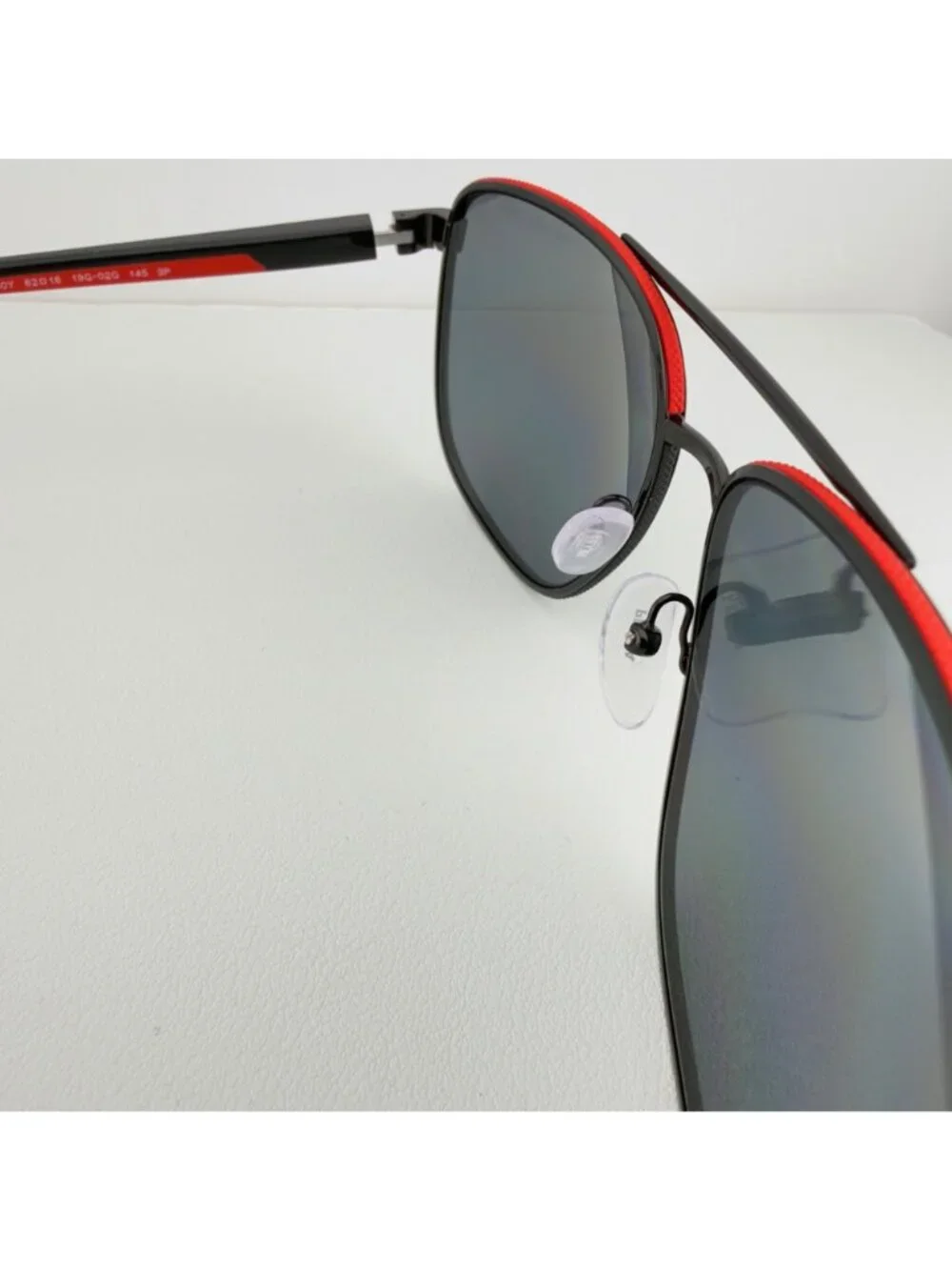 Prada read these