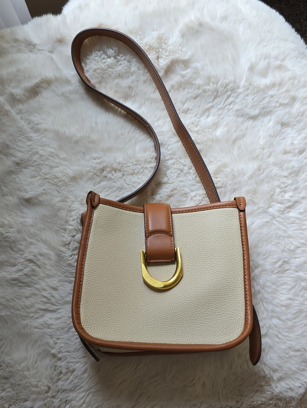 Cream and Tan Crossbody Shoulder Bag with Gold Accent