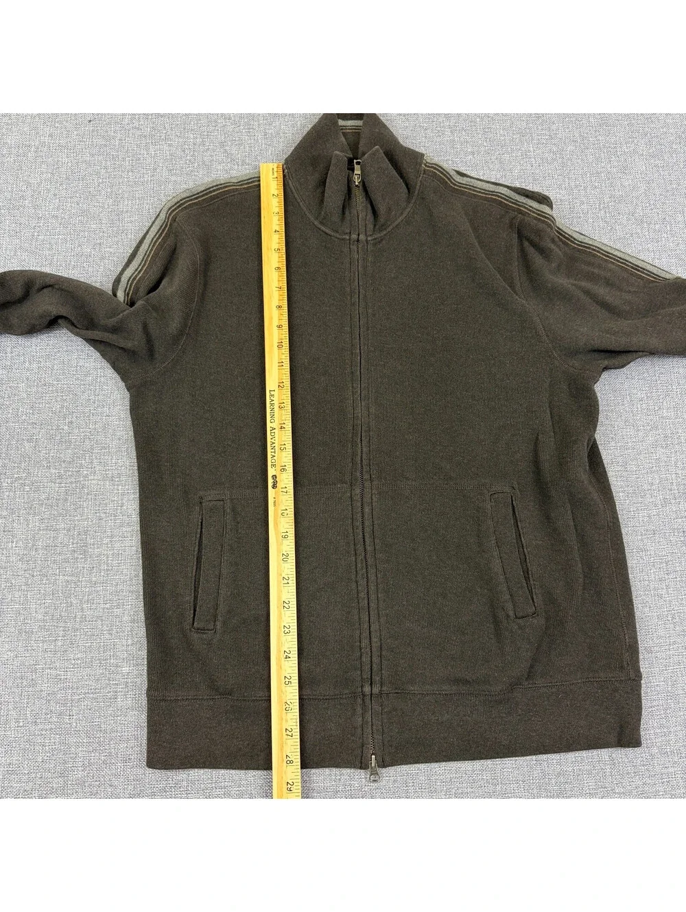 Banana Republic brand banana