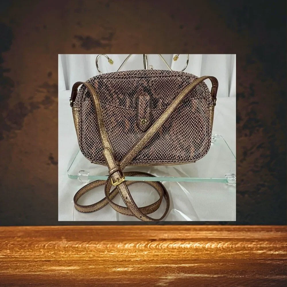 G.I.L.I. Got It Love It Leather Snake gold Crossbody Bag