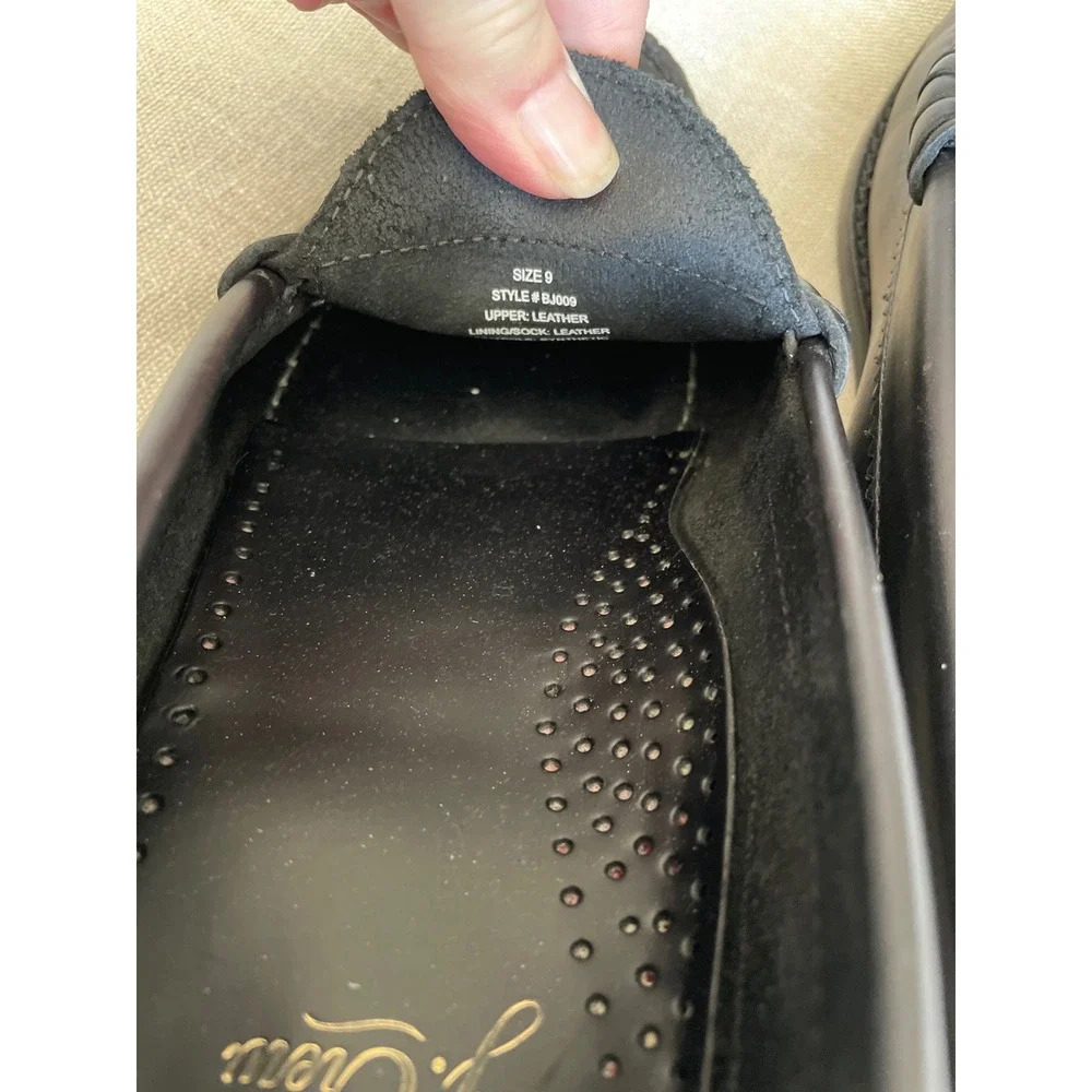 J. Crew Factory classic toe