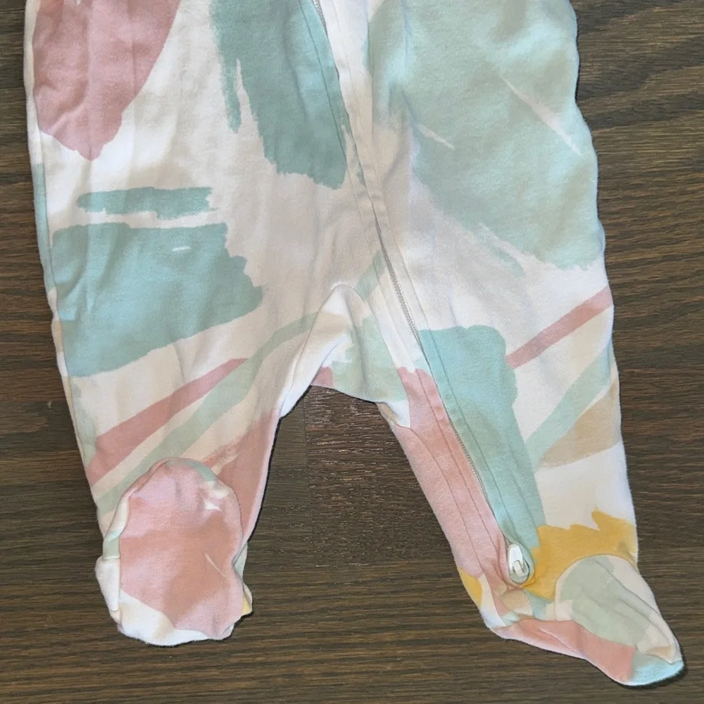 Carter’s Pastel Abstract 2-Way Zip Footie Sleeper Pajamas Baby Girls 3M