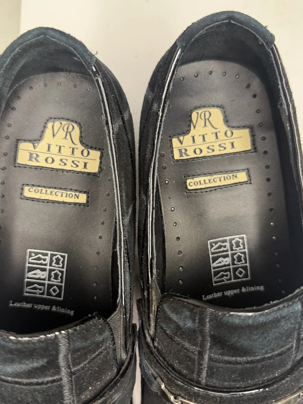Vitto rossi elegant black