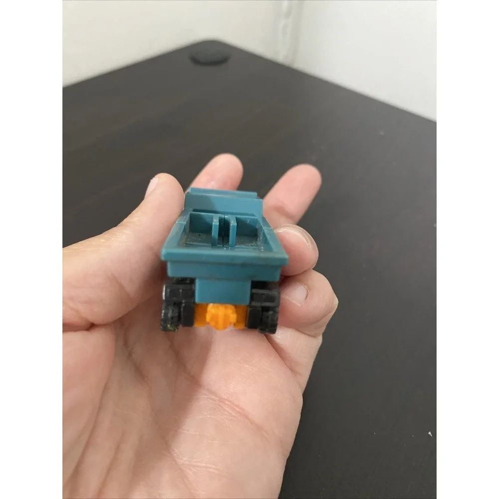 hasbro takara please see
