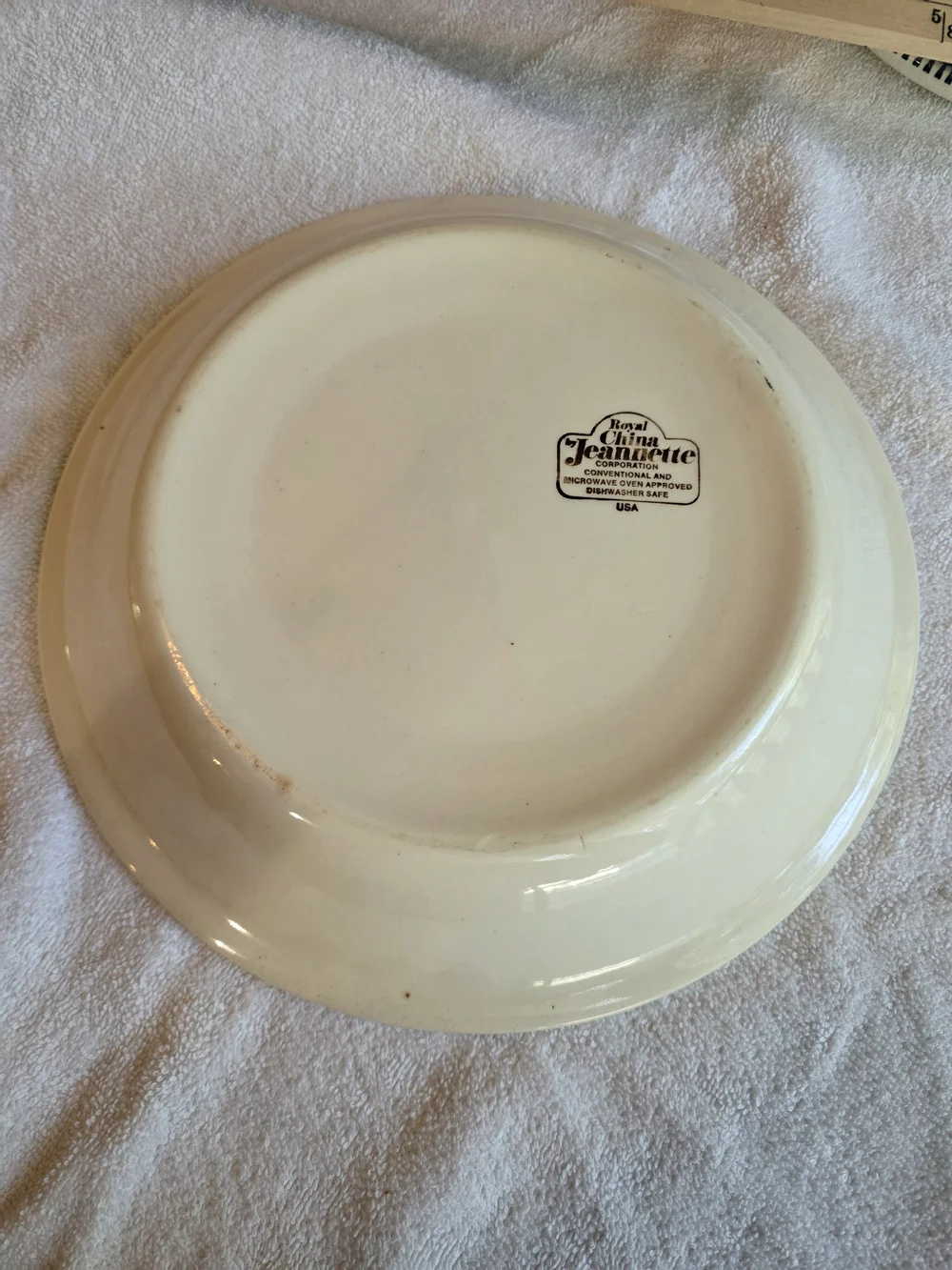 Royal China charm print