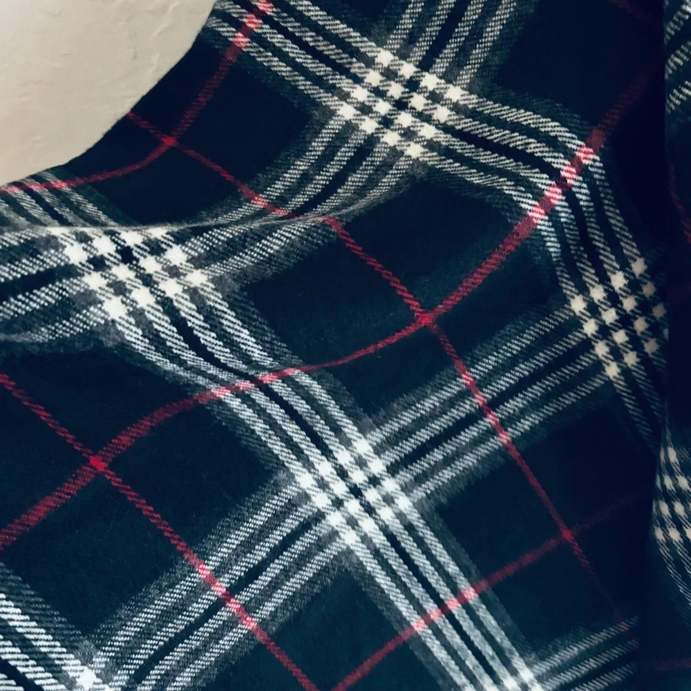 V. FRAAS plaid knit