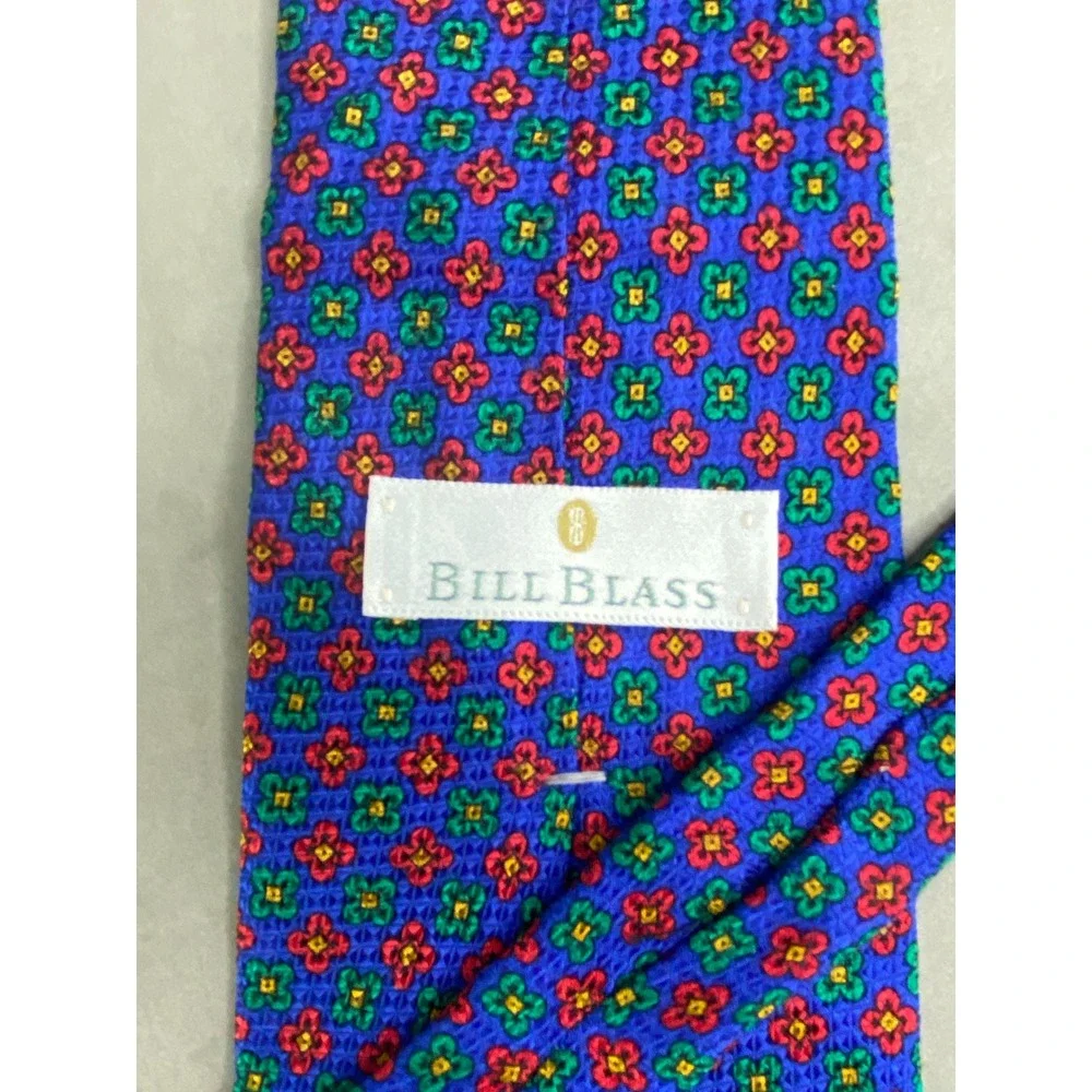 bill blass this classic
