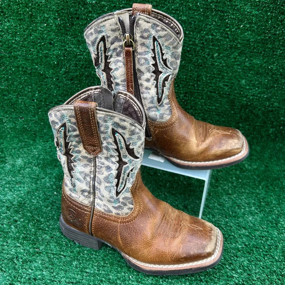 Ariat kids fatbaby
