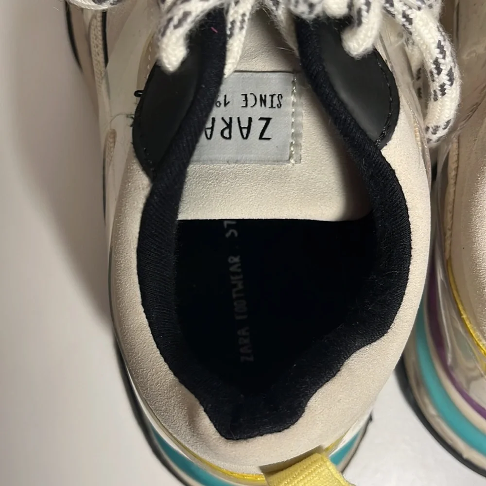Zara‎ sneakers