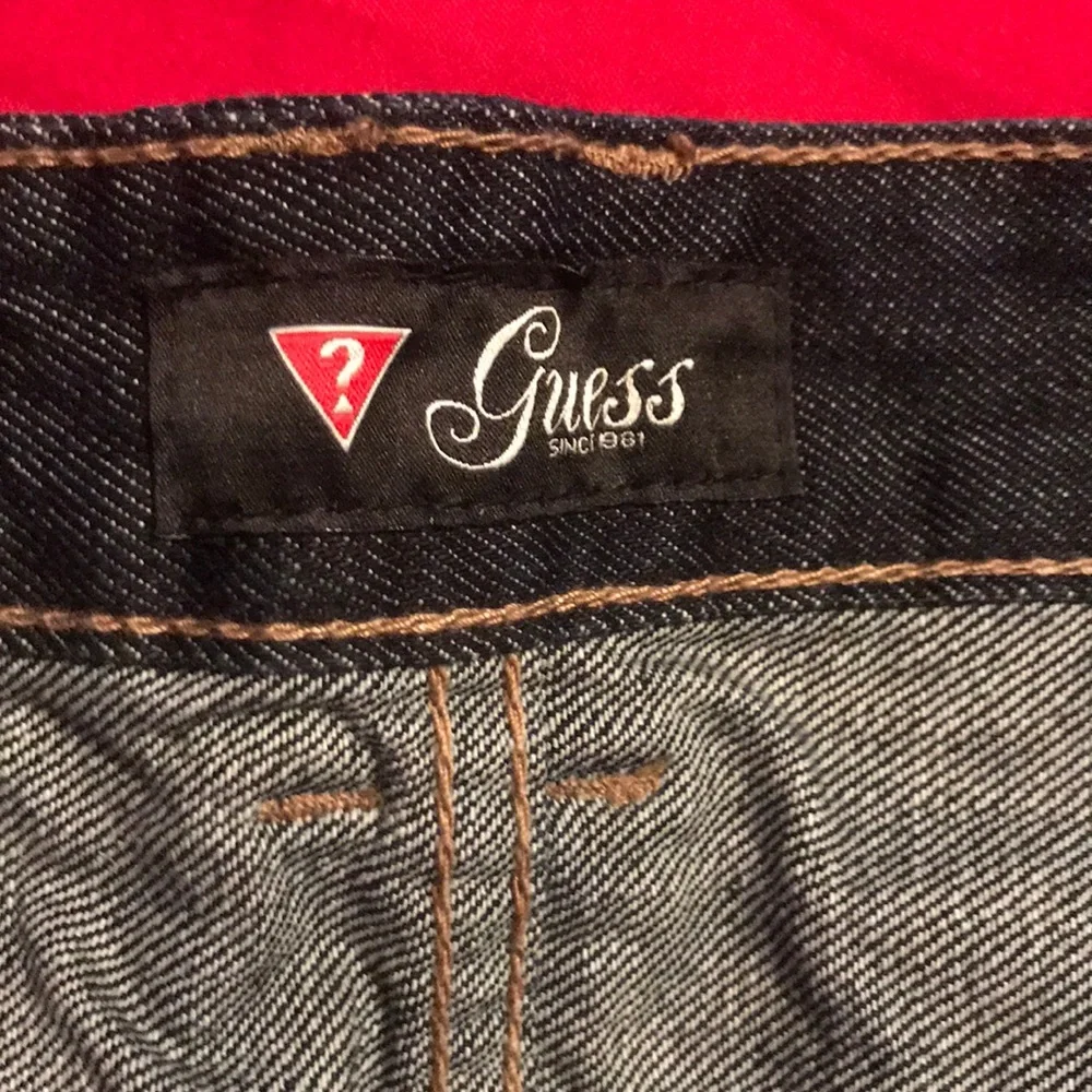 Guess used excellent