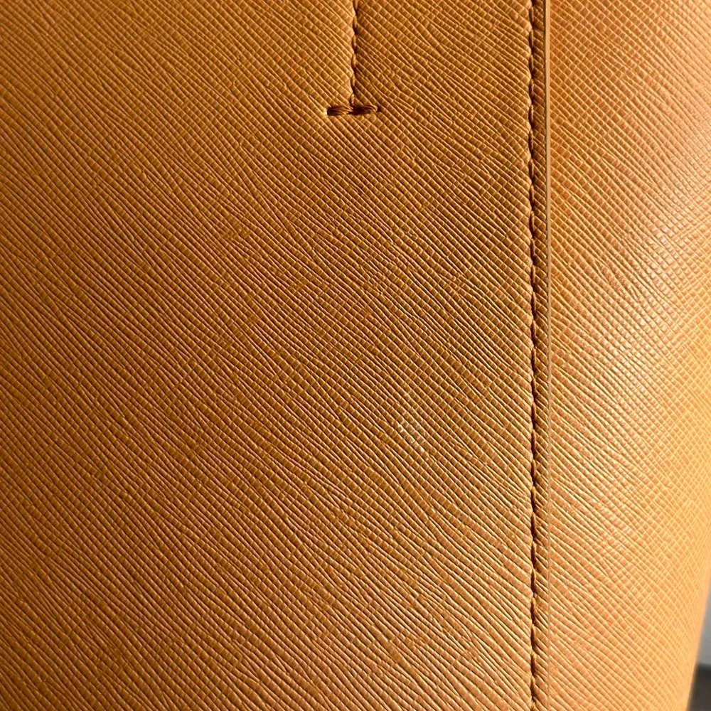 Kate Landry stylish tan