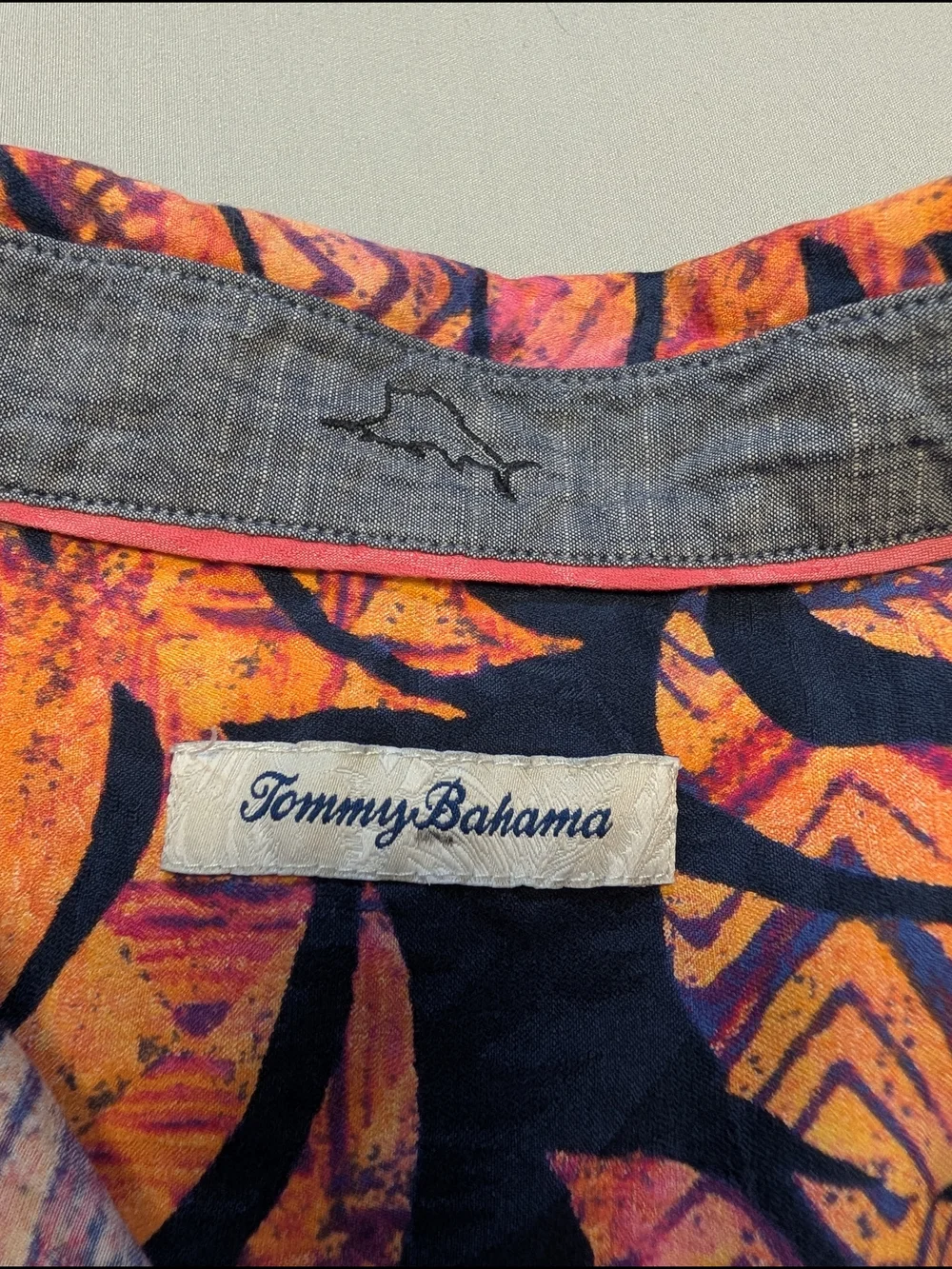 Tommy Bahama tommy bahama