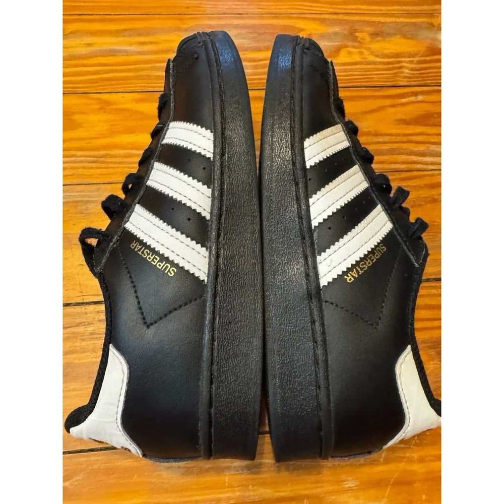 adidas black white