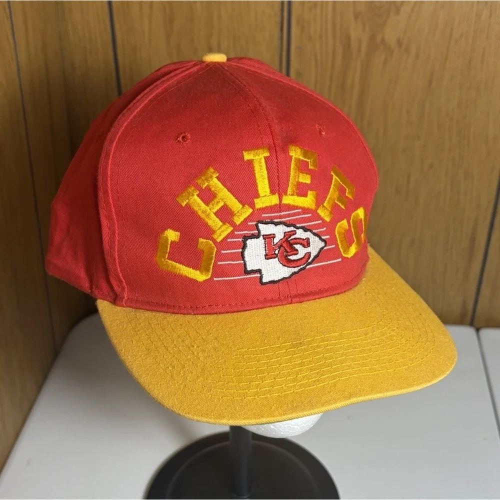 Vintage 90s Kansas City Chiefs AJD Snapback‎ Hat Red NFL