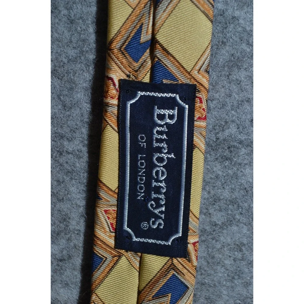 Burberry burberrys designer