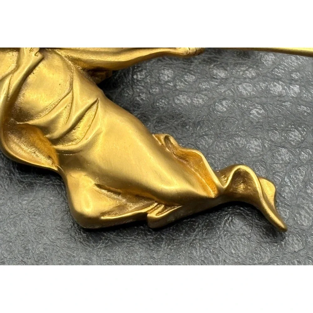 Vintage MMA METROPOLITAN MUSEUM ART NCMA Angel Cherub Brooch Pin Rhinestone Halo