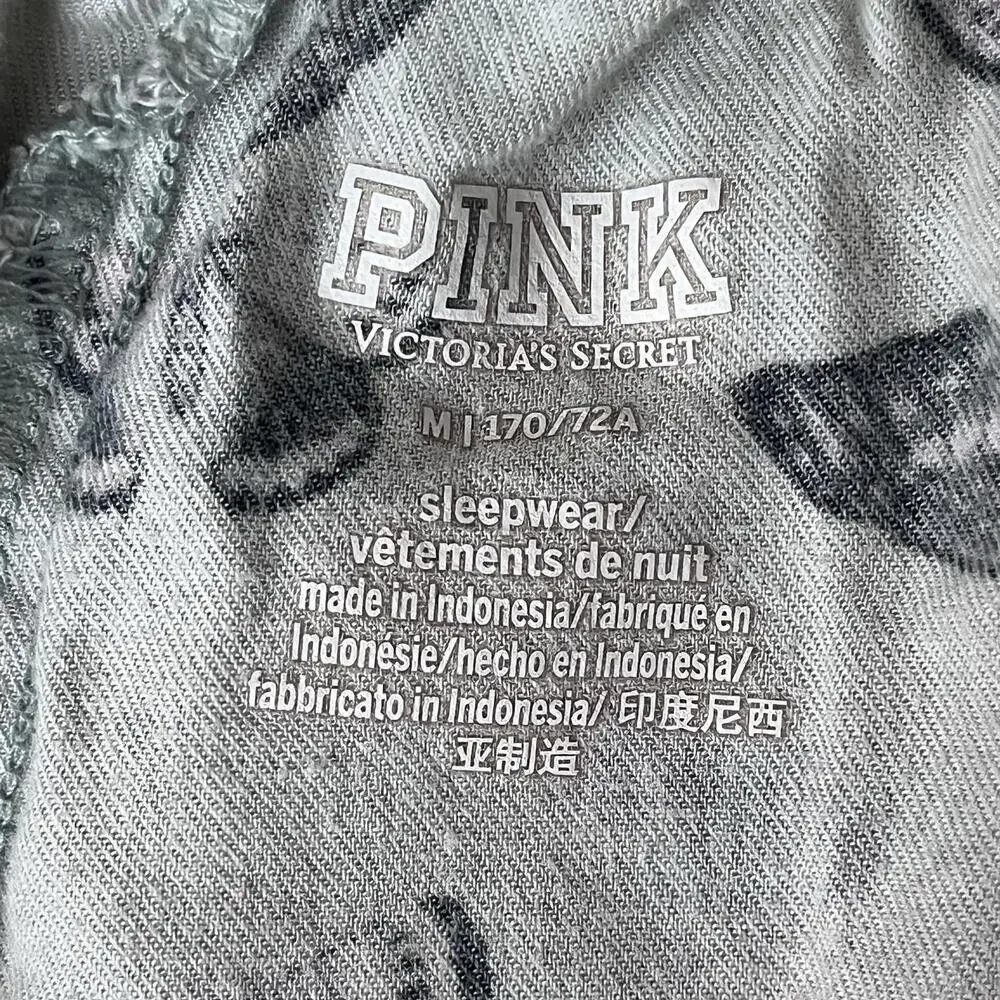 Victorias Secret pink victoria’s