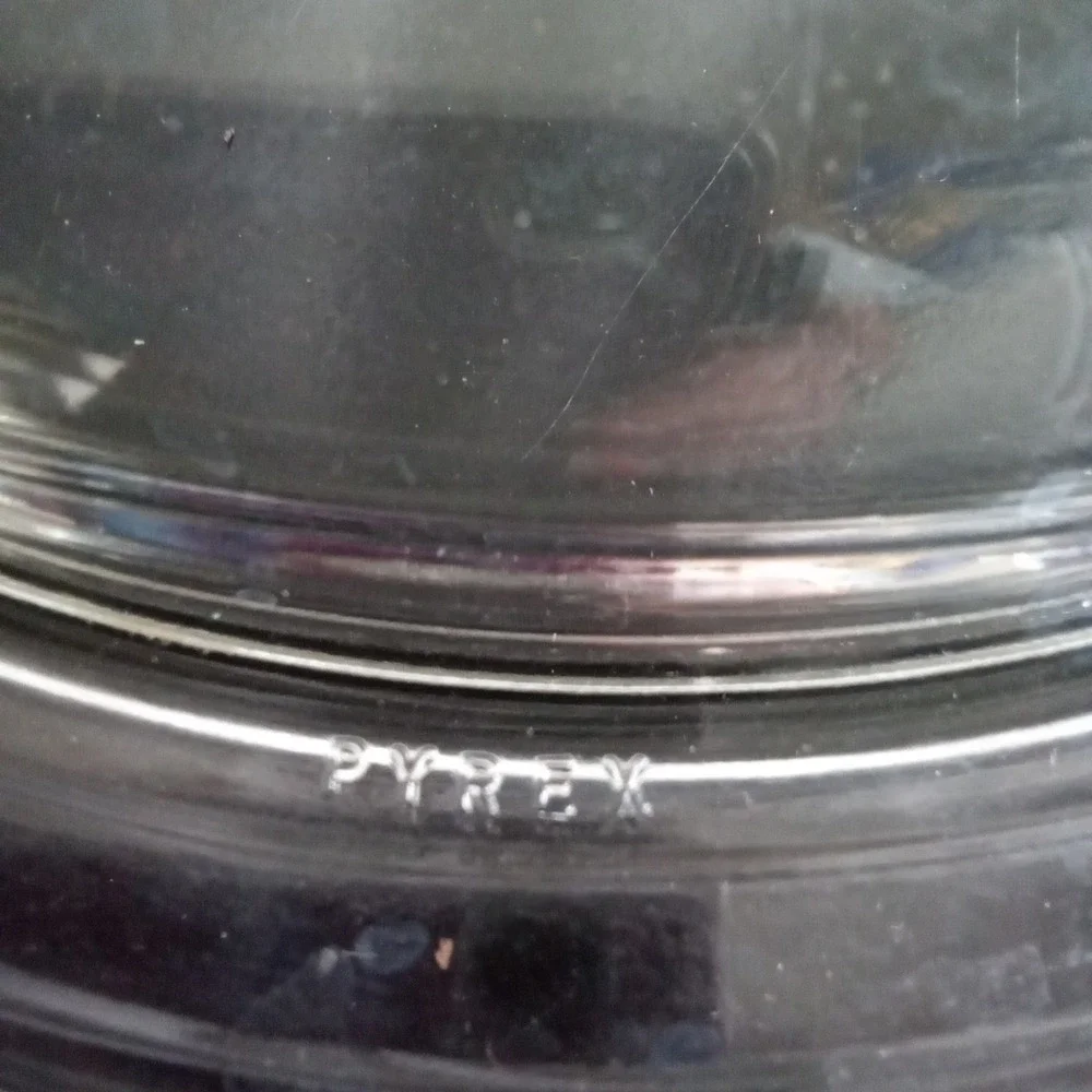 Pyrex vintage clear