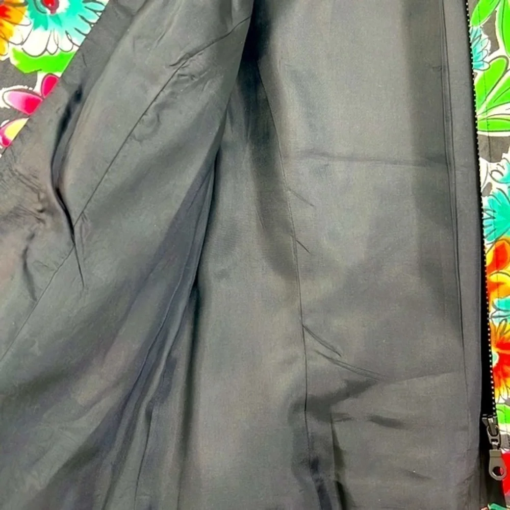Anthracite bright bold