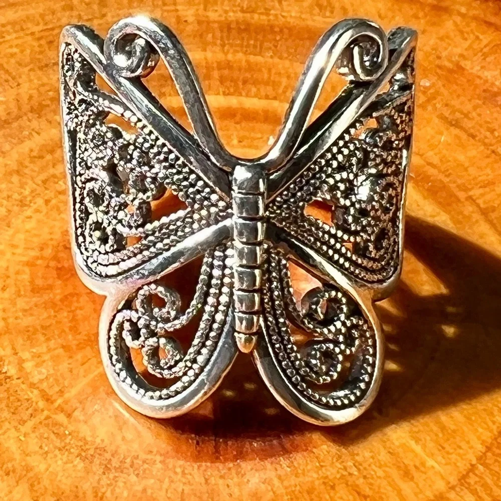 Sterling-Style Silver Butterfly Ring - Women's Fashion Band