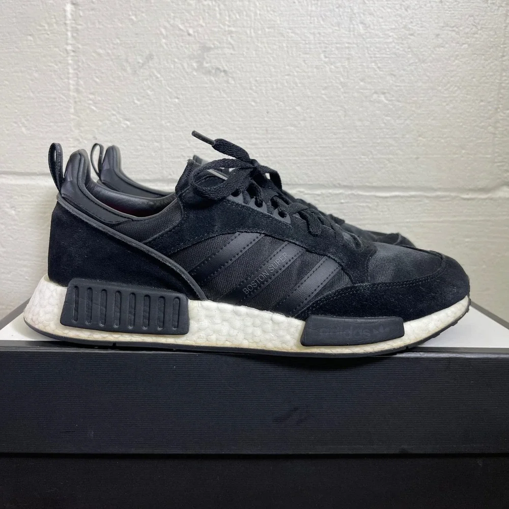 Adidas Boston x Super R1 EE3654 Core Black‎ Running Shoes Sneakers Men's 9.5 US
