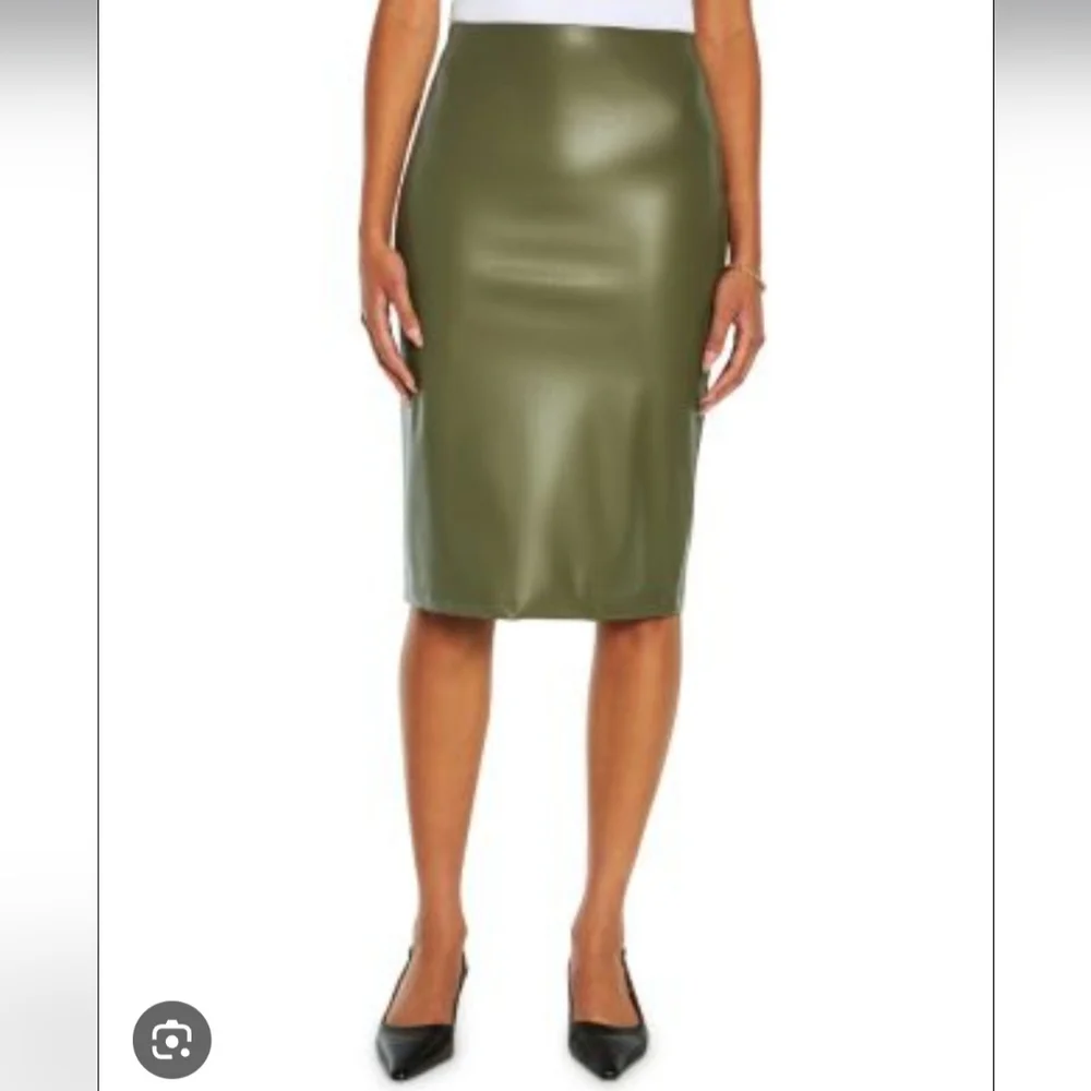 THREE DOTS BIANCA FAUX LEATHER SKIRT SIZE LARGE NWT