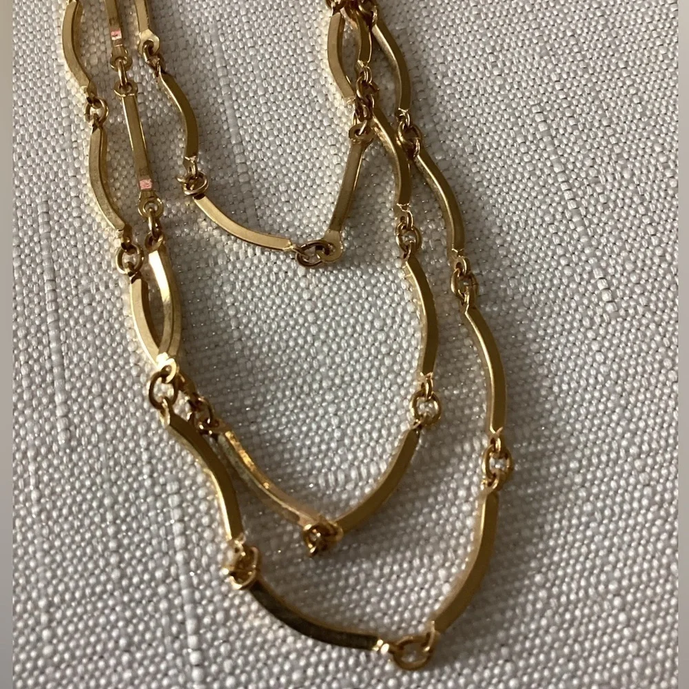 Gold Tone Necklace gold tone