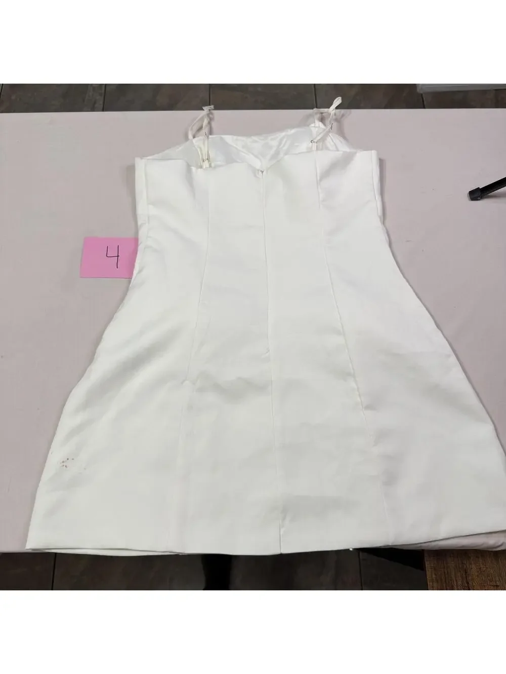 N/A elegant white
