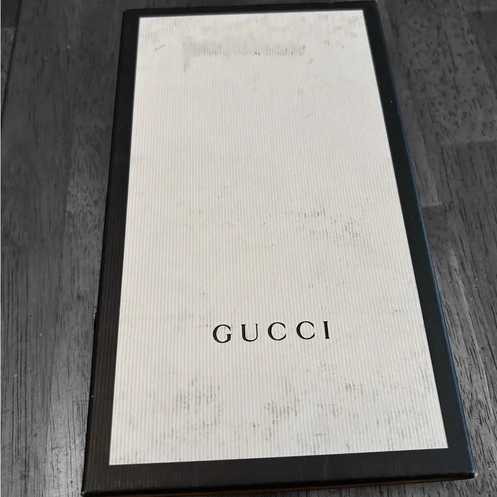 Gucci iphone cellphone