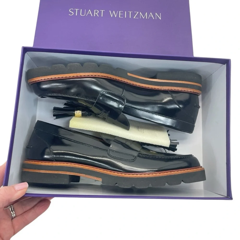 Stuart Weitzman nib stuart