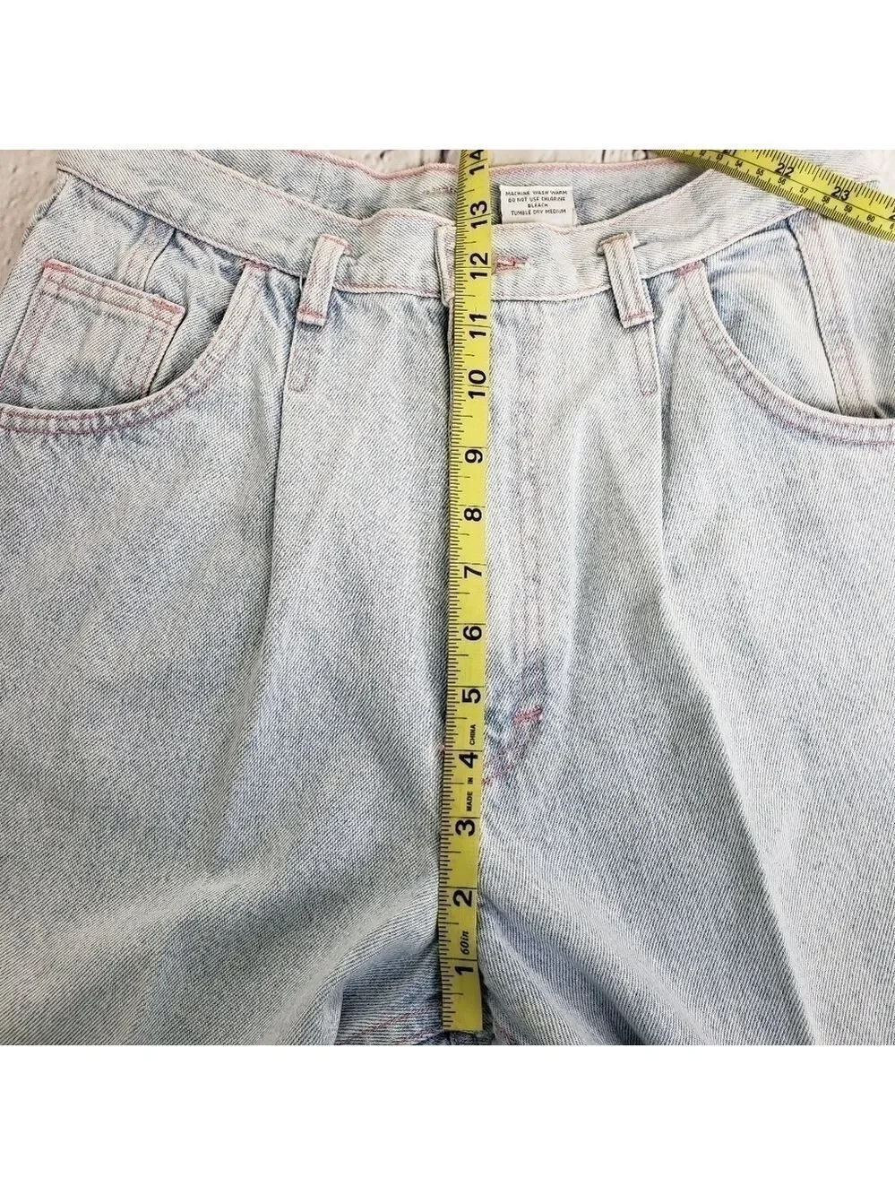Vintage 80s Collector's No Excuses Peg Legged Jeans 24