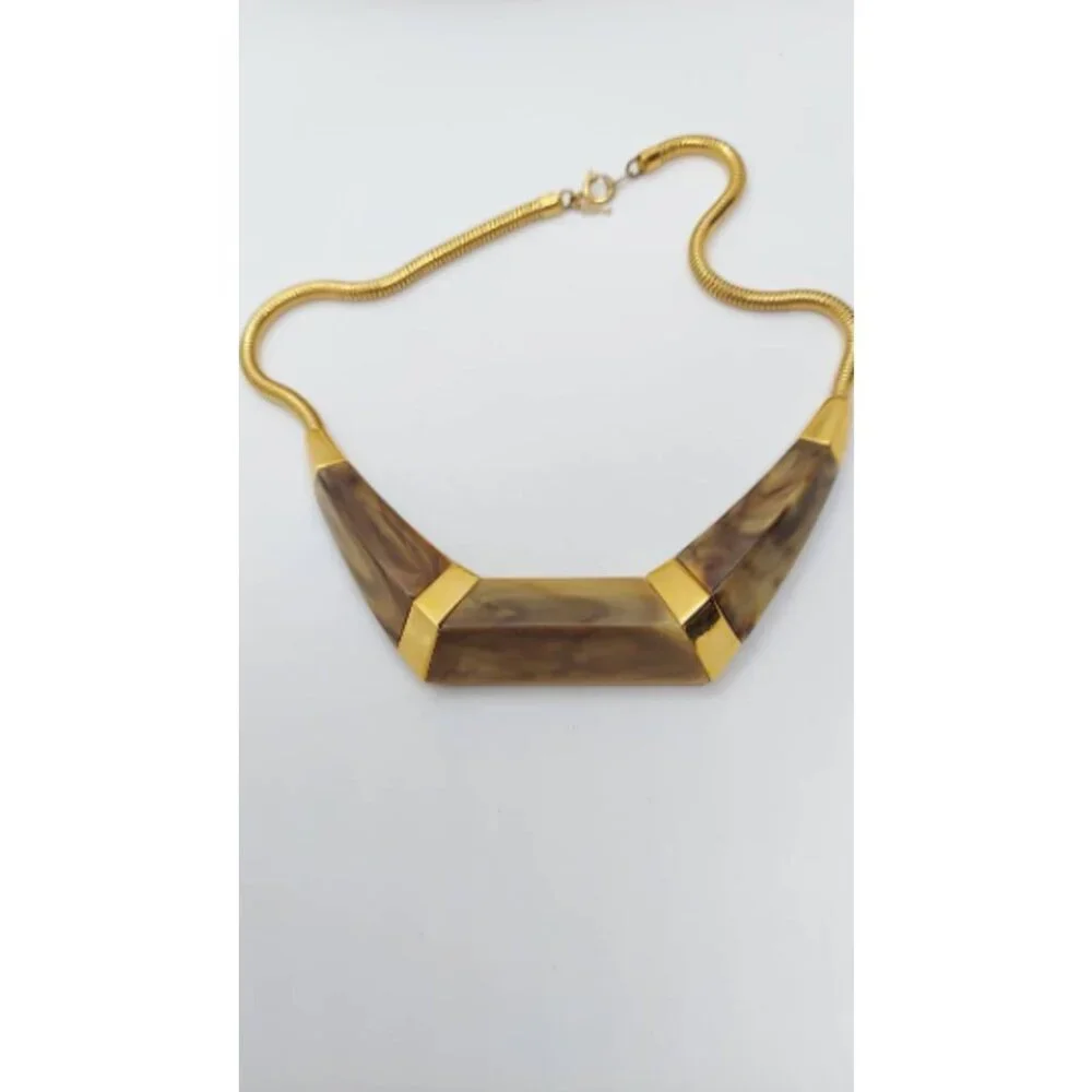 Trifari beautiful crown