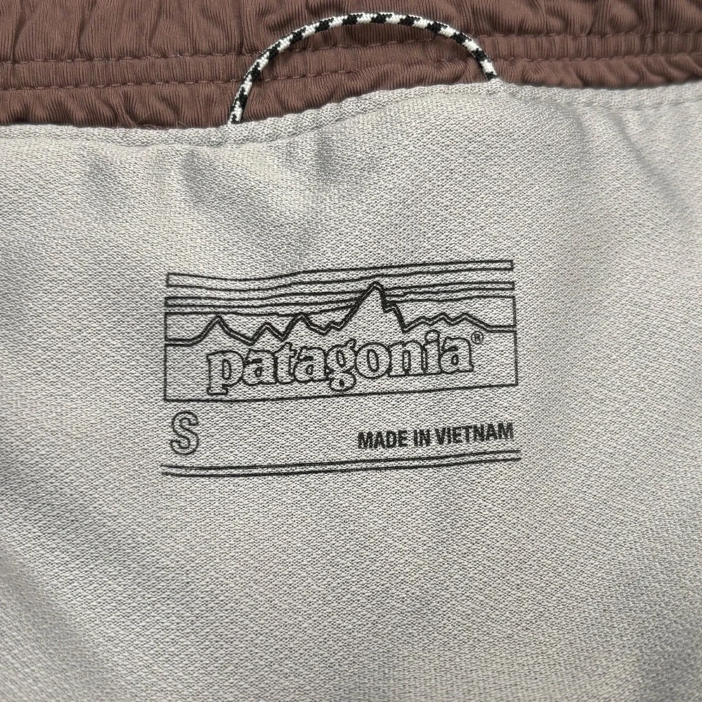 Patagonia size small