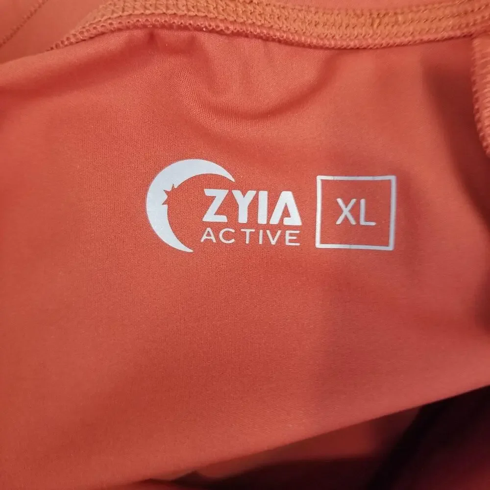 Zyia Active zyia active
