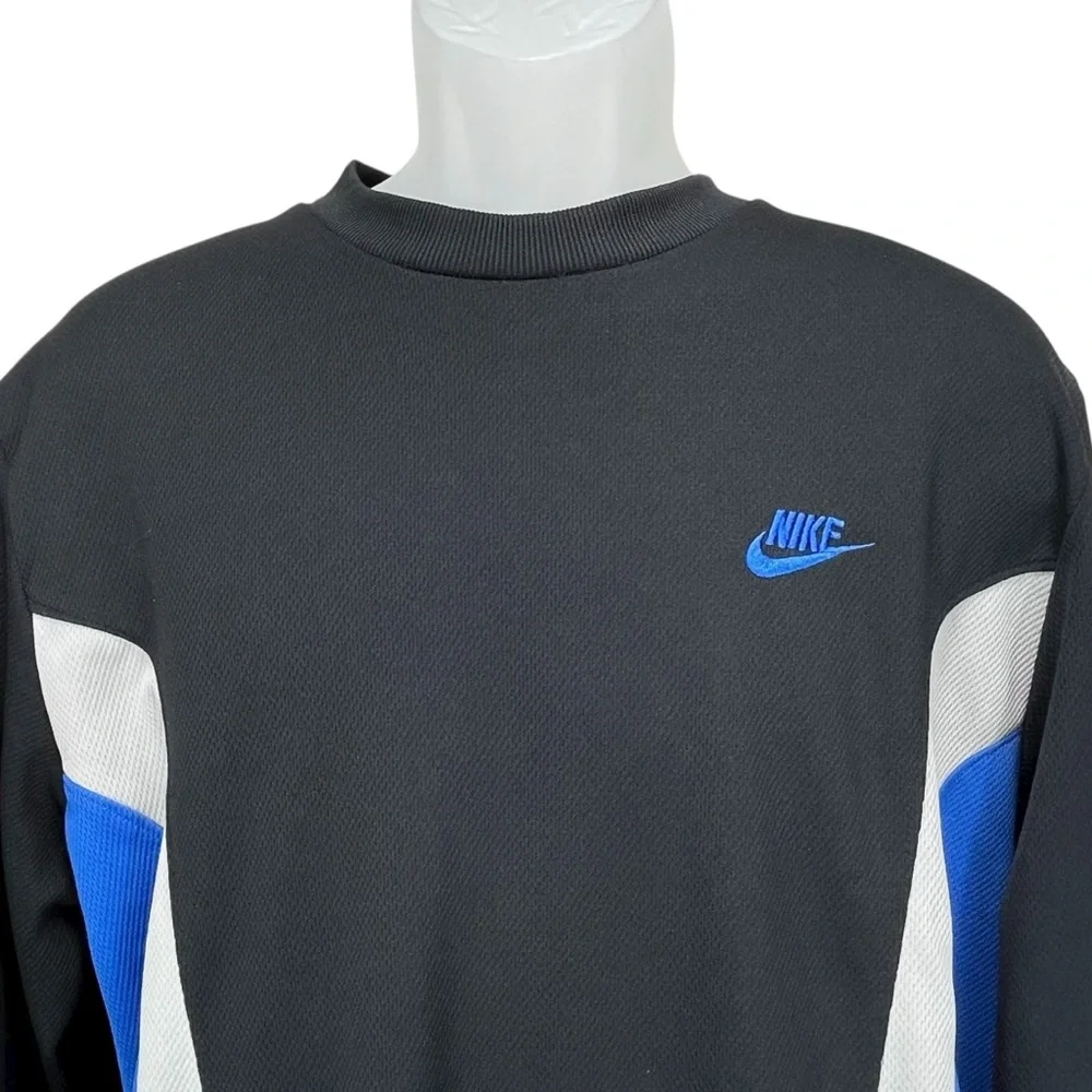 Nike •	brand 	•	style