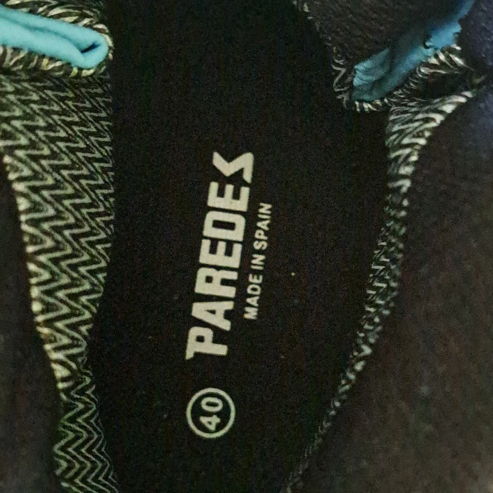PAREDES worn once