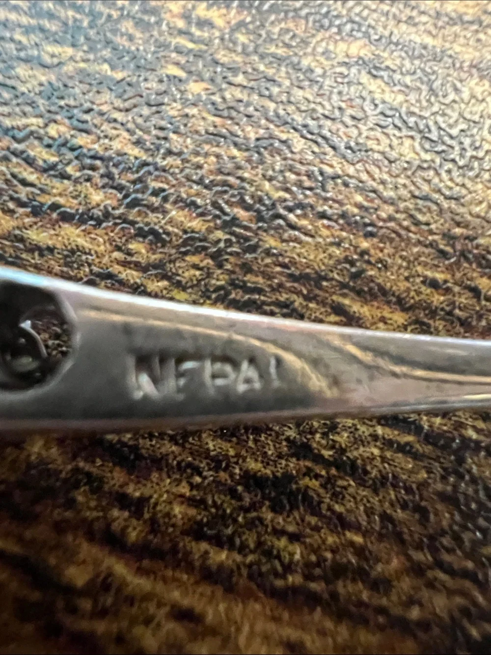 N/A elegant silver