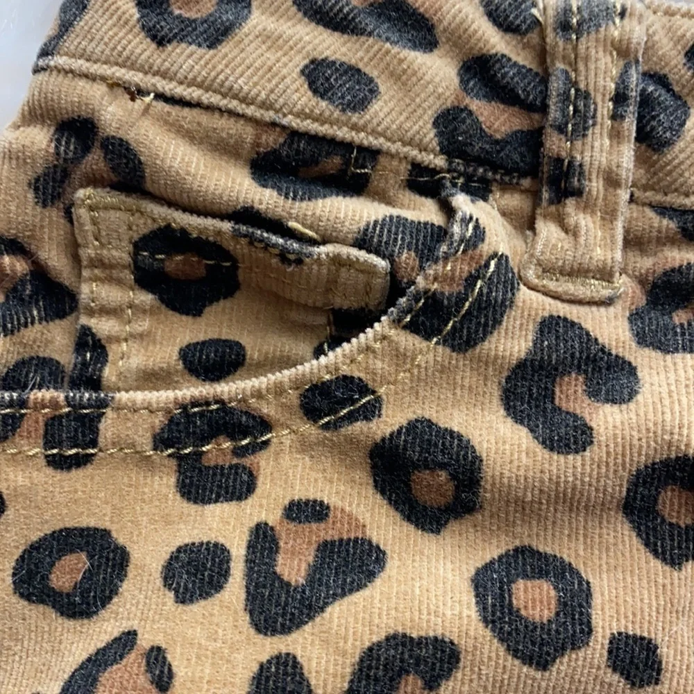 Cat & Jack adorable leopard