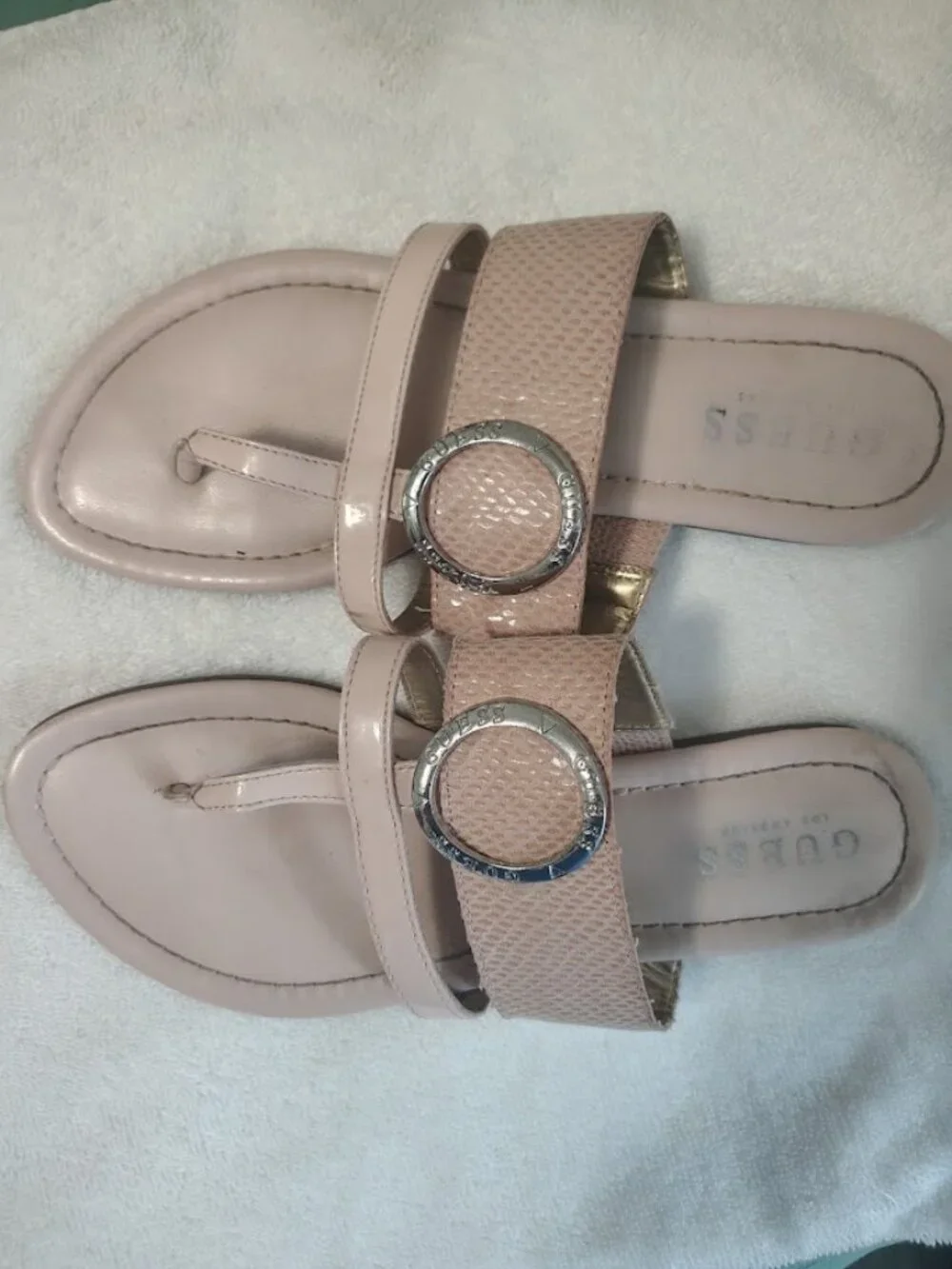 Guess thong sandals