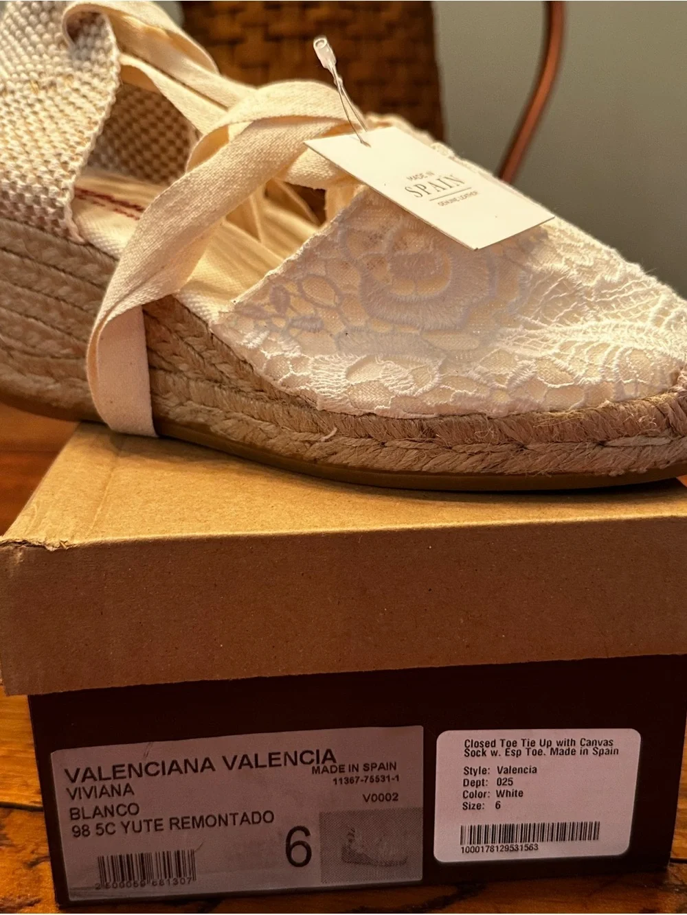 Viviana feminine wear wedge