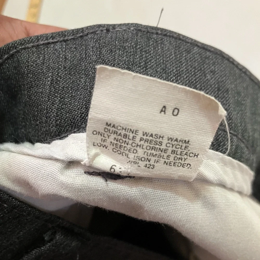 Levis pre owned