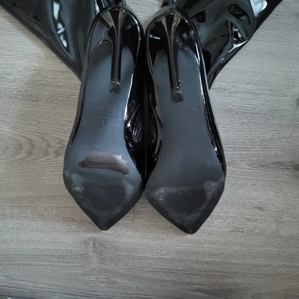 Fashion Nova sleek patent
