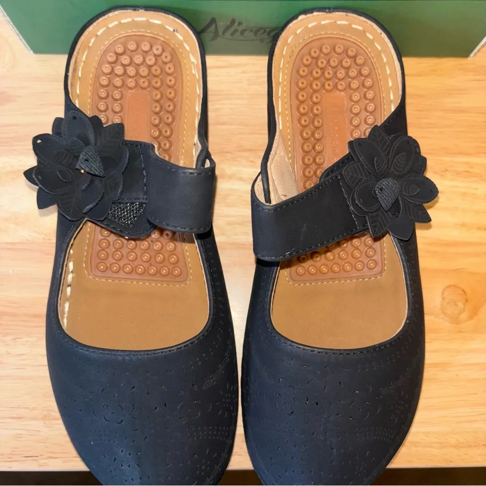 alicegana woman’s stylish