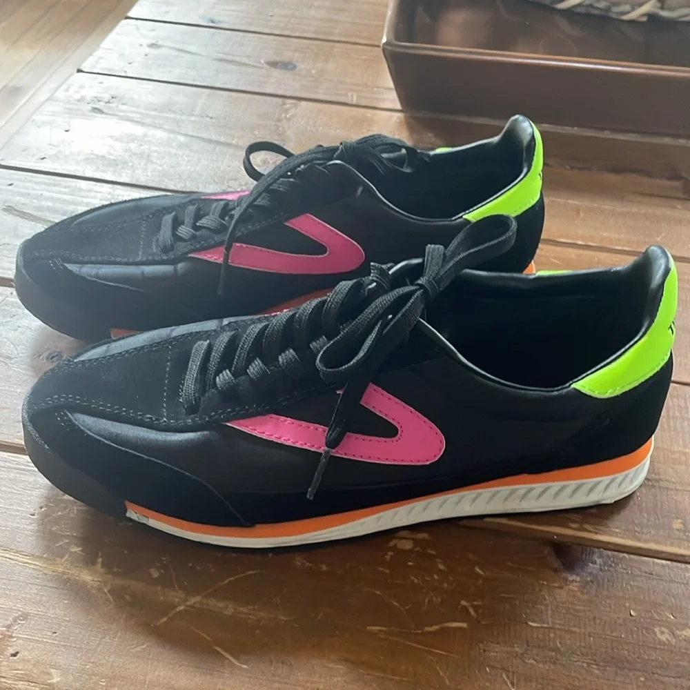 Tretorn excellent used